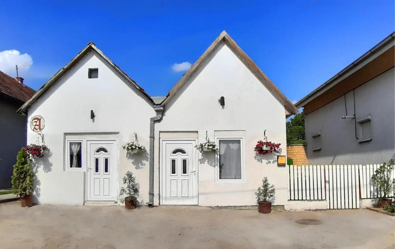 Stan Na Dan Studio Indija Exterior photo